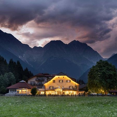 Hotel Bad Salomonsbrunn Anterselva di Mezzo Ngoại thất bức ảnh