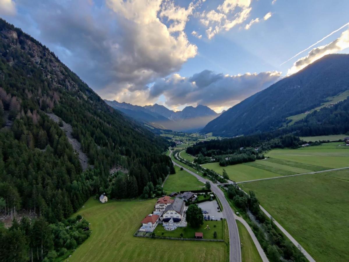 Hotel Bad Salomonsbrunn Anterselva di Mezzo Ngoại thất bức ảnh