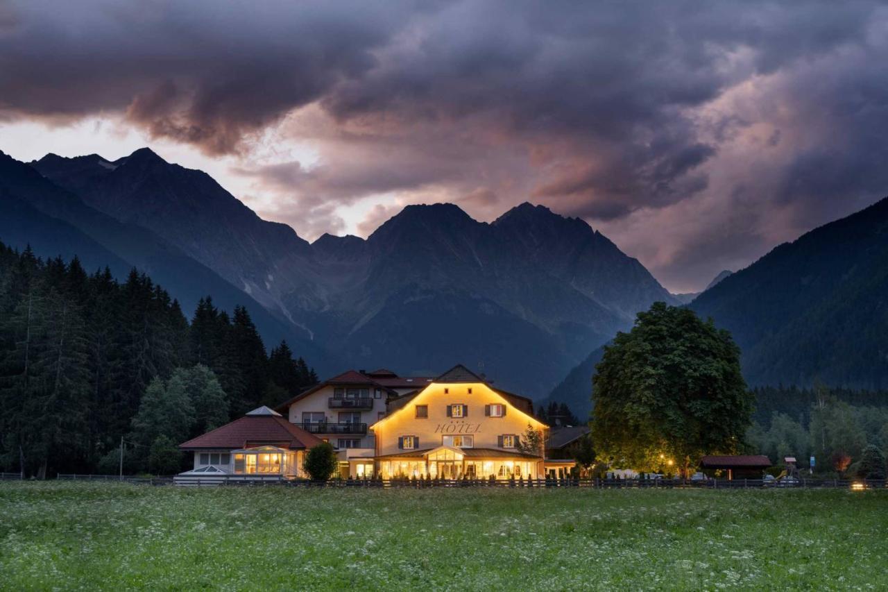 Hotel Bad Salomonsbrunn Anterselva di Mezzo Ngoại thất bức ảnh