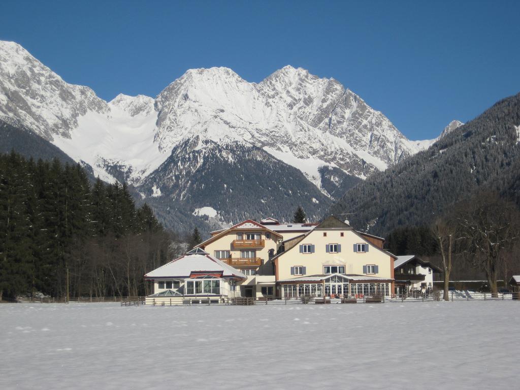 Hotel Bad Salomonsbrunn Anterselva di Mezzo Ngoại thất bức ảnh